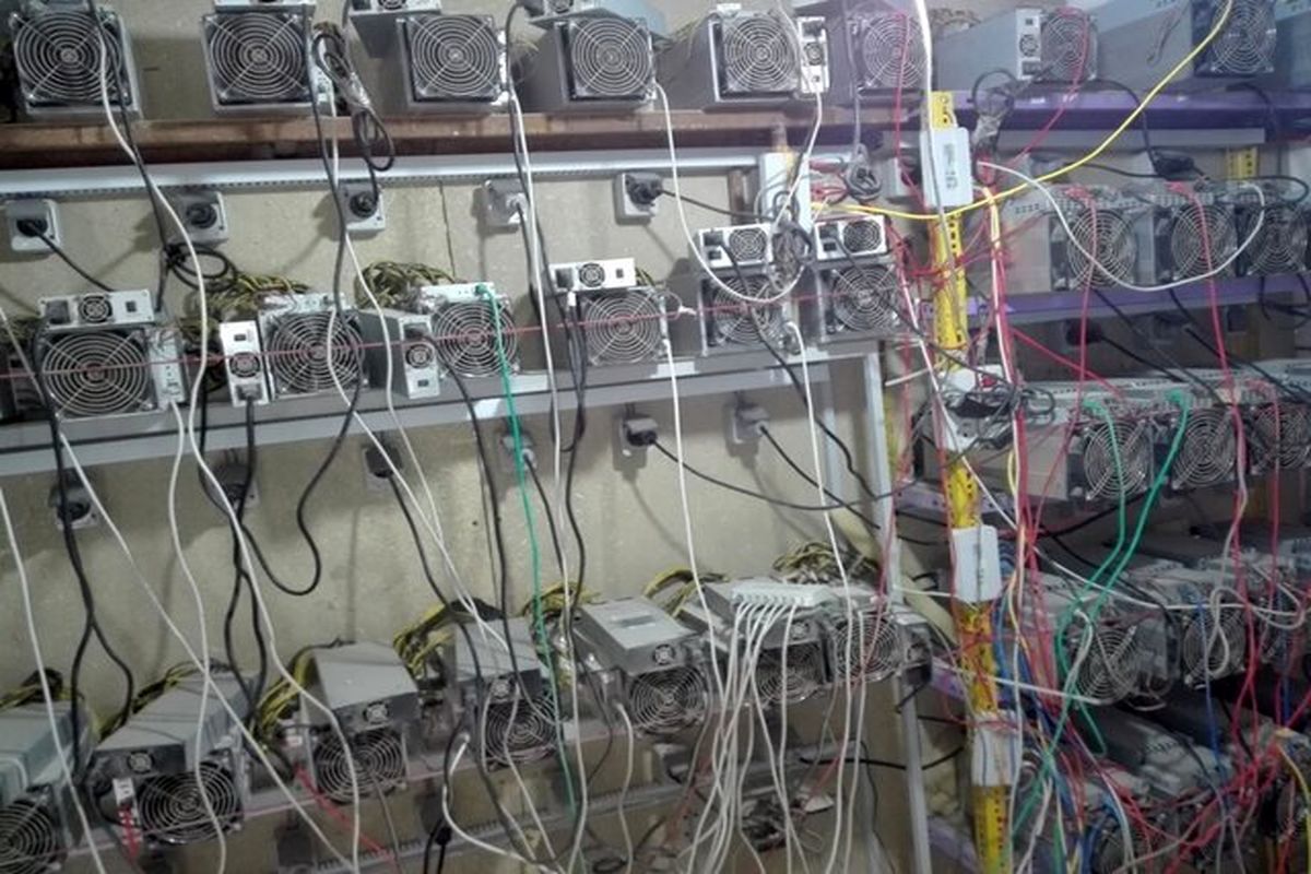 کشف ۵۰ دستگاه ماینراستخراج ارز دیجیتال در " تهران"