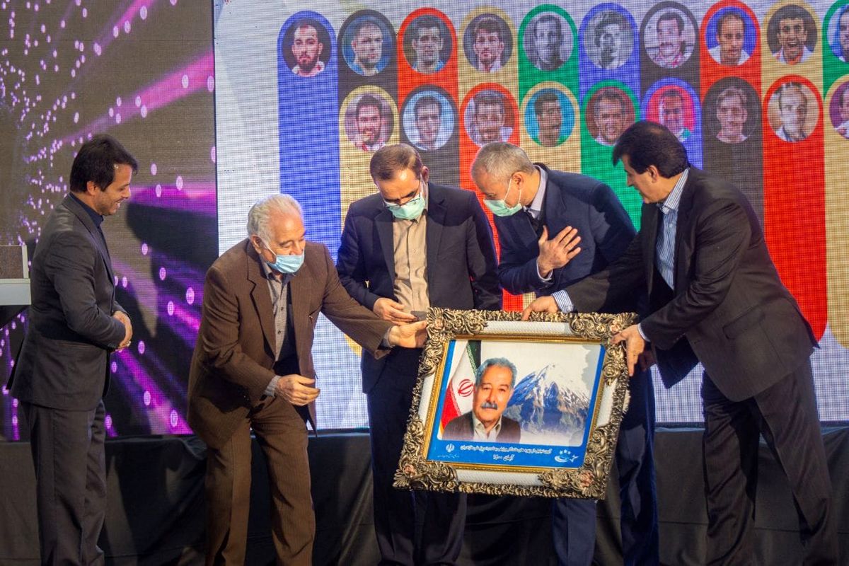 گزارش تصویری نخستین آئین تجلیل از چهره های ماندگار ورزش مازندران