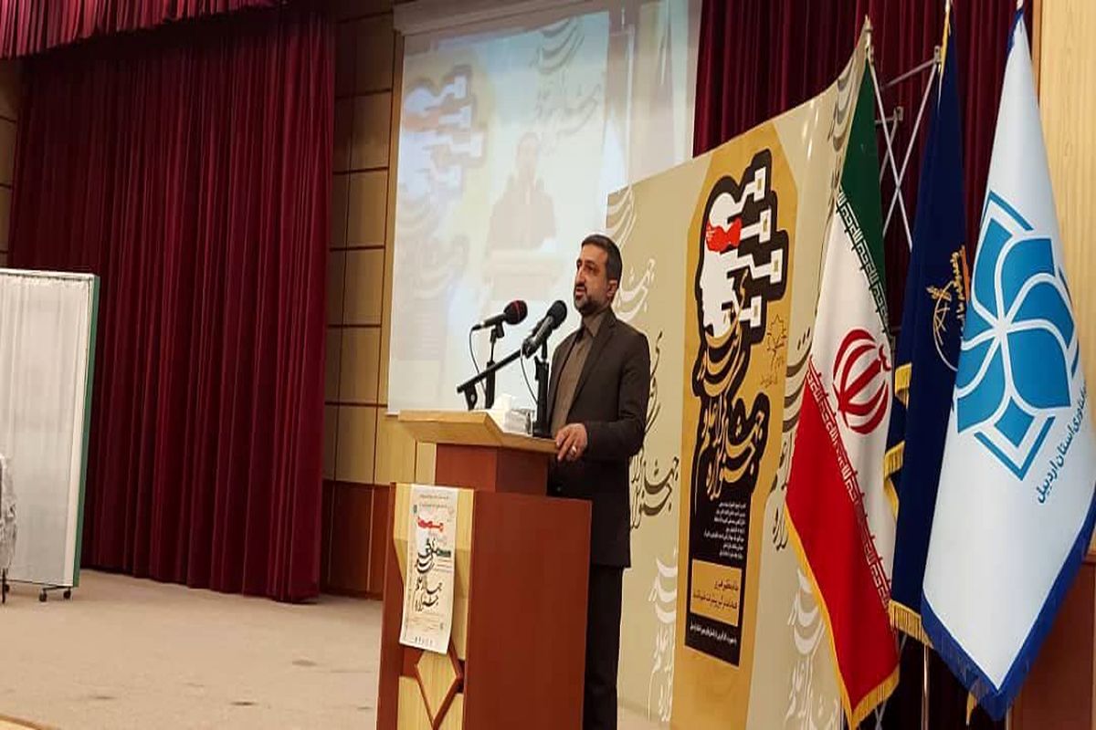 توجه به تحول خواهی برای رفع مشکلات ضروری است