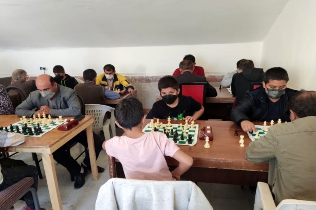 برگزاری مسابقات شطرنج به مناسبت گرامیداشت ولادت حضرت زینب و روز پرستار در سی سخت