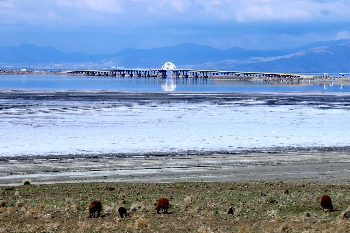 کاهش ۶۶ سانتی متری تراز دریاچه ارومیه