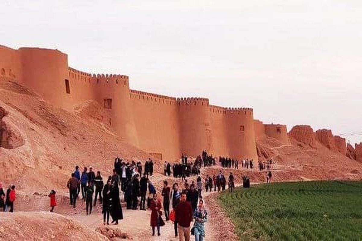 بازدید نزدیک به ۲۶ هزار نفر از دومین بنای خشتی ایران