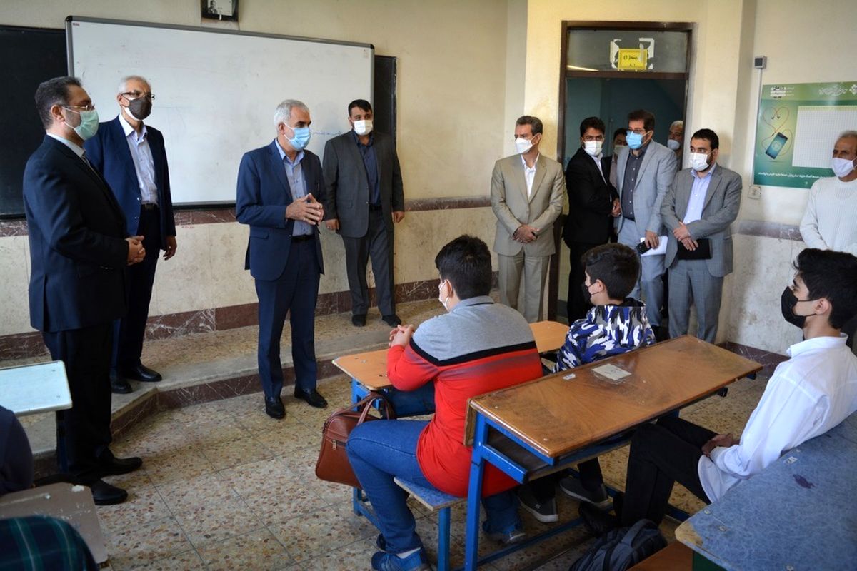 بازدید وزیر آموزش و پرورش از آغاز آموزش‌های حضوری در مدارس شهر تهران
