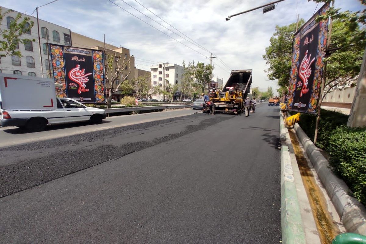 اجرای ۵۶ هزار مترمربع آسفالت مکانیزه در معابر منطقه ۱۴/ آغاز عملیات آسفالت مکانیزه بلوار ابوذر