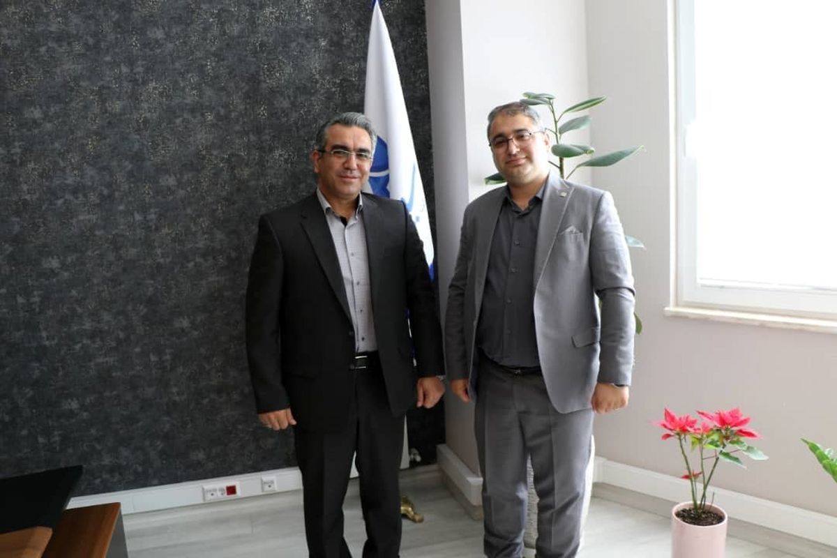 پشتیبانی از تولید به ویژه حمایت از سیمان خزر  از مهمترین امور خانه معدن است