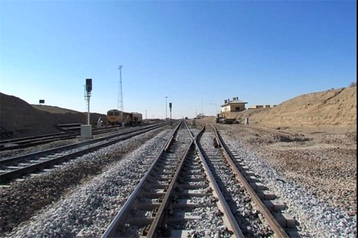 پیشرفت ۹۸ درصدی زیرساخت‌های باری ایستگاه راه‌آهن ارومیه