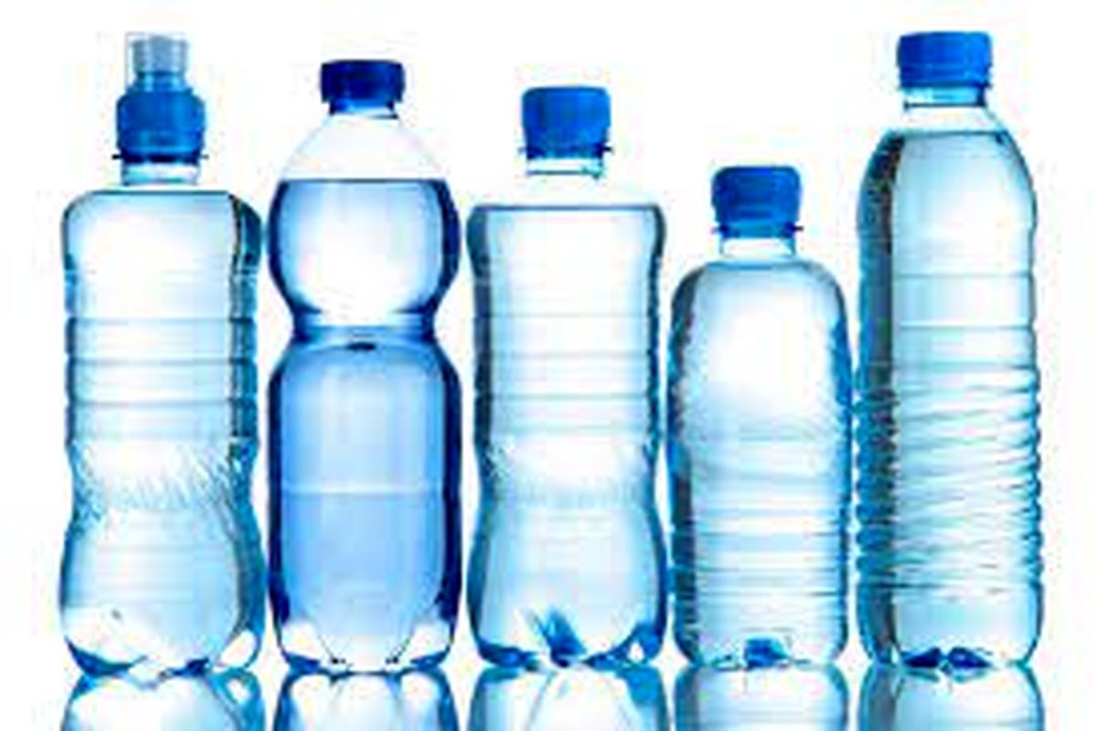 ۴ راز مهم در مورد بطری های پلاستیکی آب