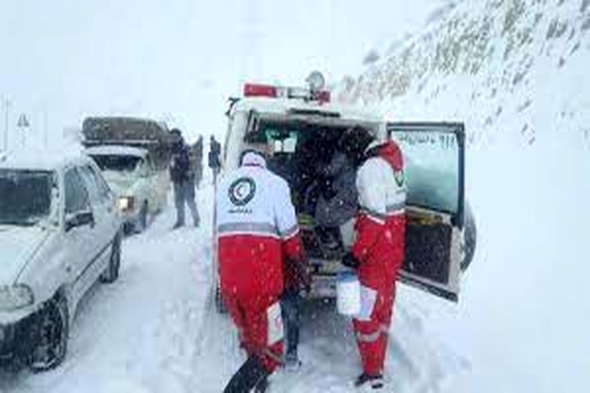 امدادرسانی به بیش از ۳ هزار هموطن متاثراز برف وکولاک در ۱۲ استان