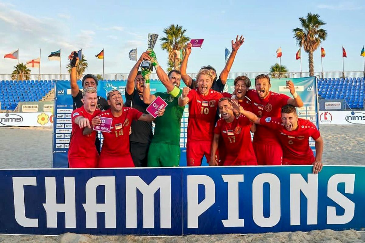 تیم فوتبال ساحلی رئال مونستر در رده دوم جهان قرار گرفت