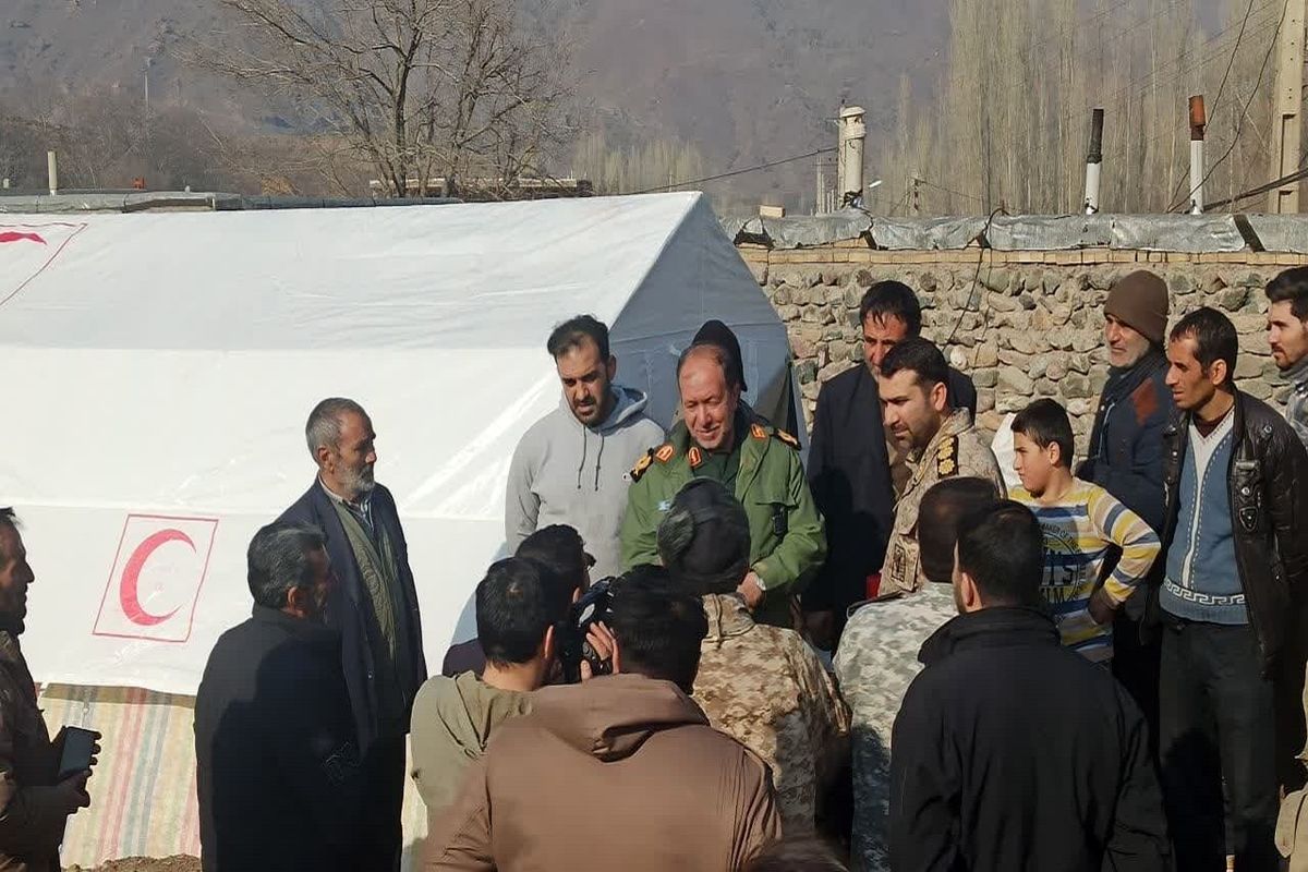 سپاه تا اتمام بازسازی کامل مناطق زلزله‌زده خوی در کنار مردم است
