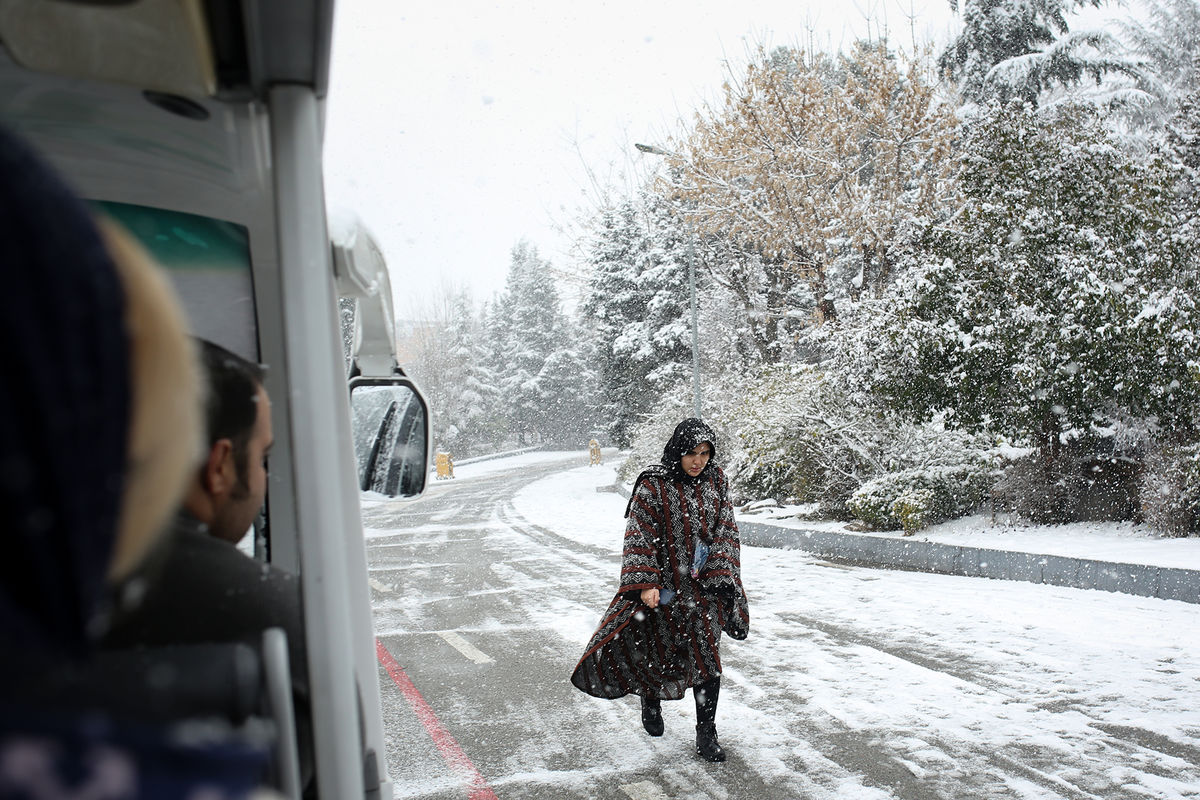 شهرداری تهران به دلیل اخلال در تردد پایتخت نشینان هنگام بارش برف عذرخواهی کرد
