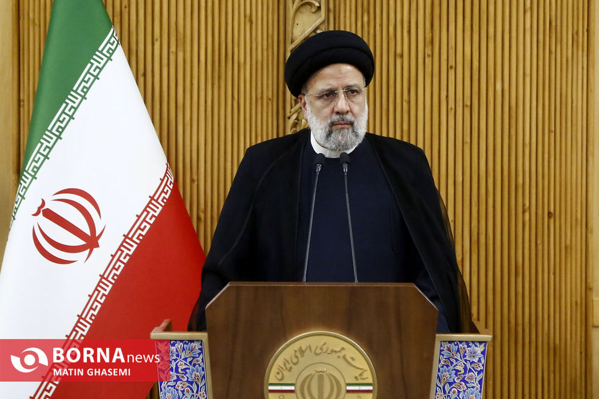 رئیسی: تقویت روابط دوجانبه در حوزه اقتصادی و تجاری مورد توجه تهران و پکن است