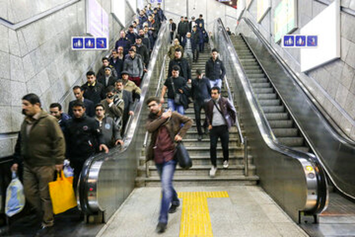 آمار واقعی خرابی پله برقی در متروی تهران چقدر است؟