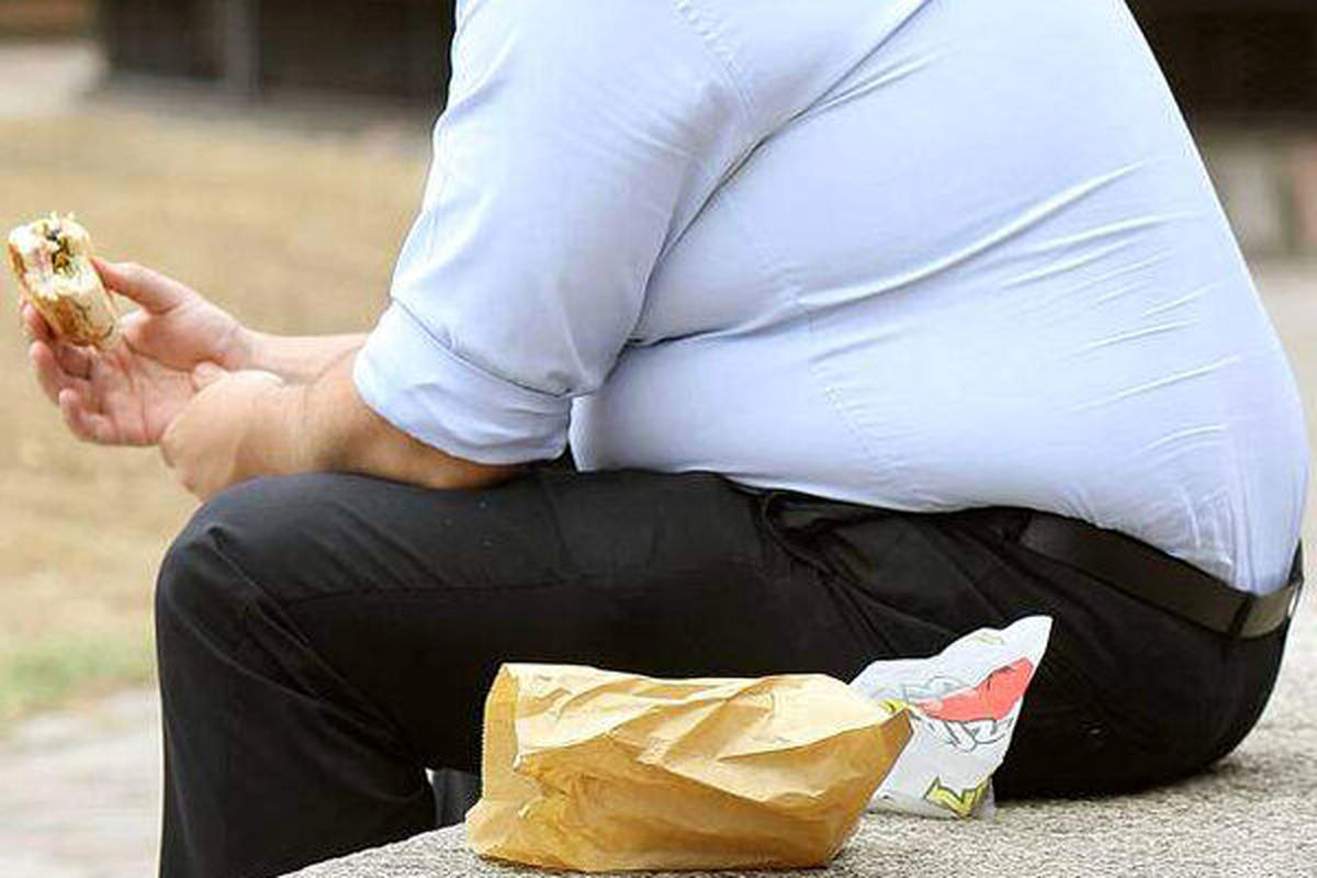 عادات و باورهای نادرست غذایی موثر بر چاقی