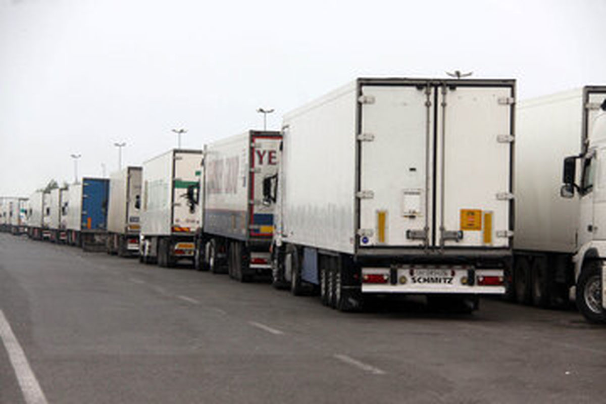 ساماندهی کامیون‌های مرز آستارا تا سه شنبه
