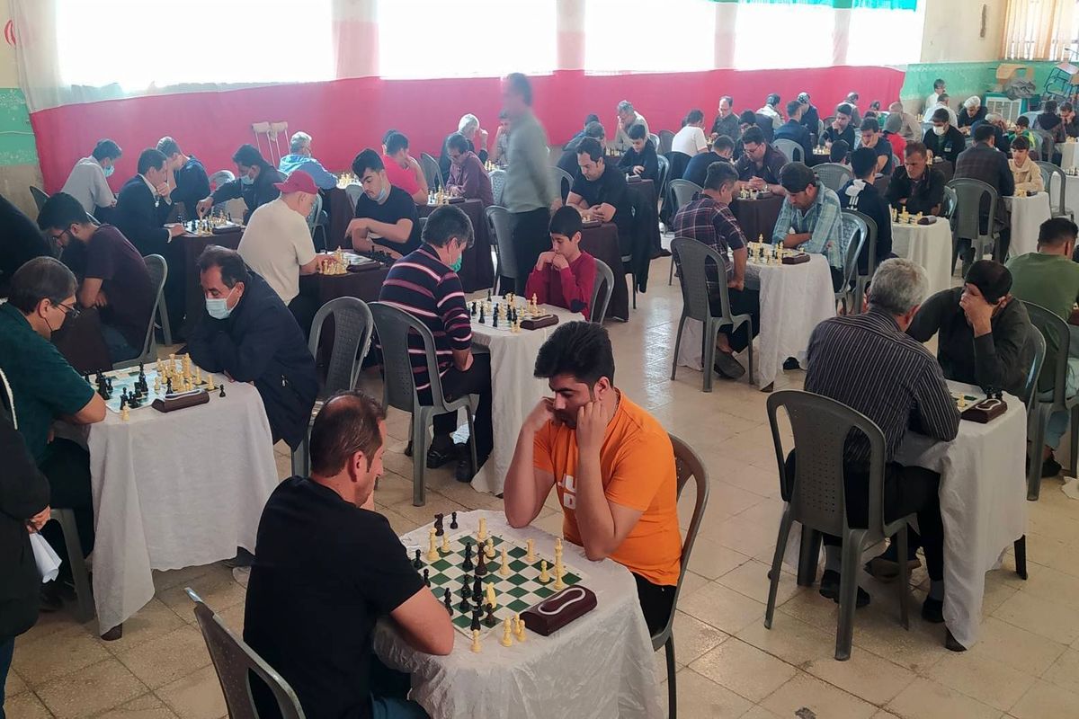 پایان مسابقات کشوری شطرنج در چرام