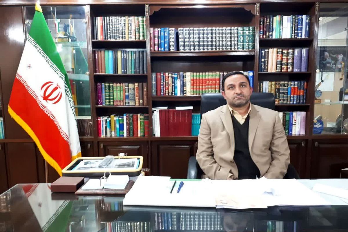 ورود متخصصان  به حادثه مسمومیت دانش آموزان دبیرستان احمدیه بروجرد