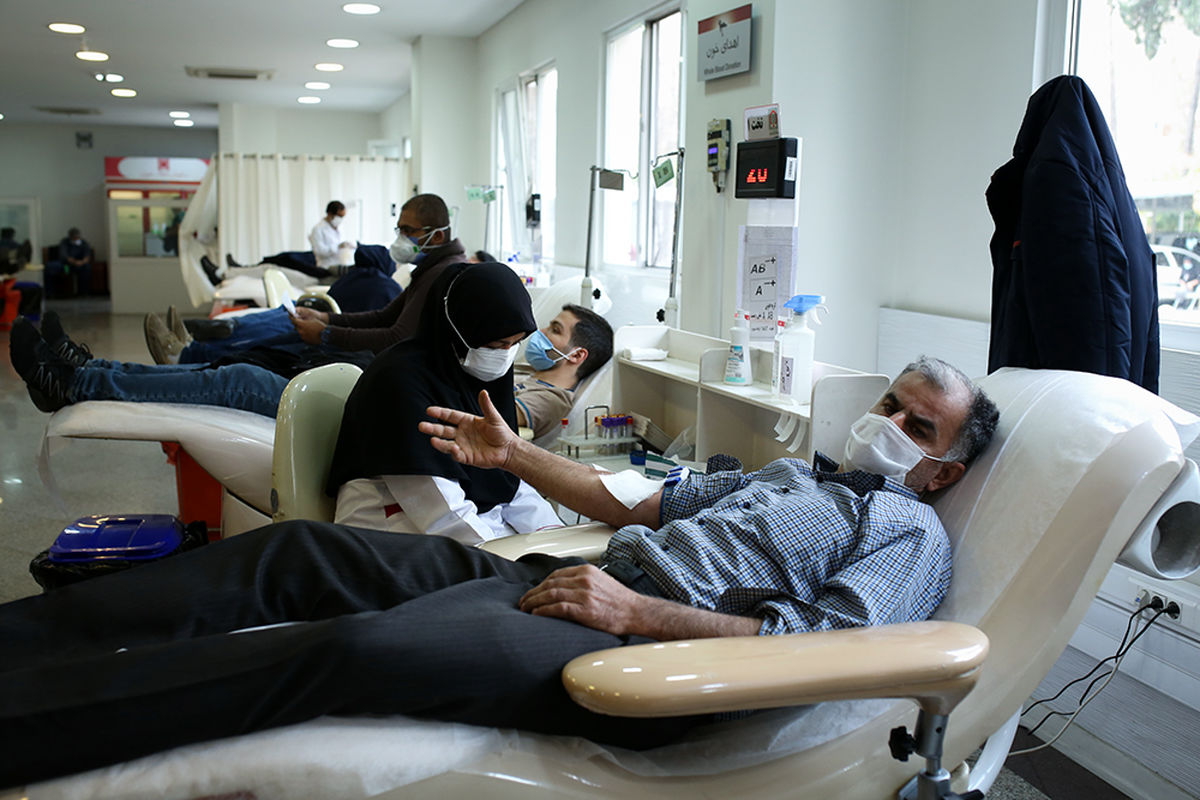 مدیرکل انتقال خون کرمانشاه: مردم  امسال ۱۰ درصد بیشتر از پارسال خون اهدا کردند