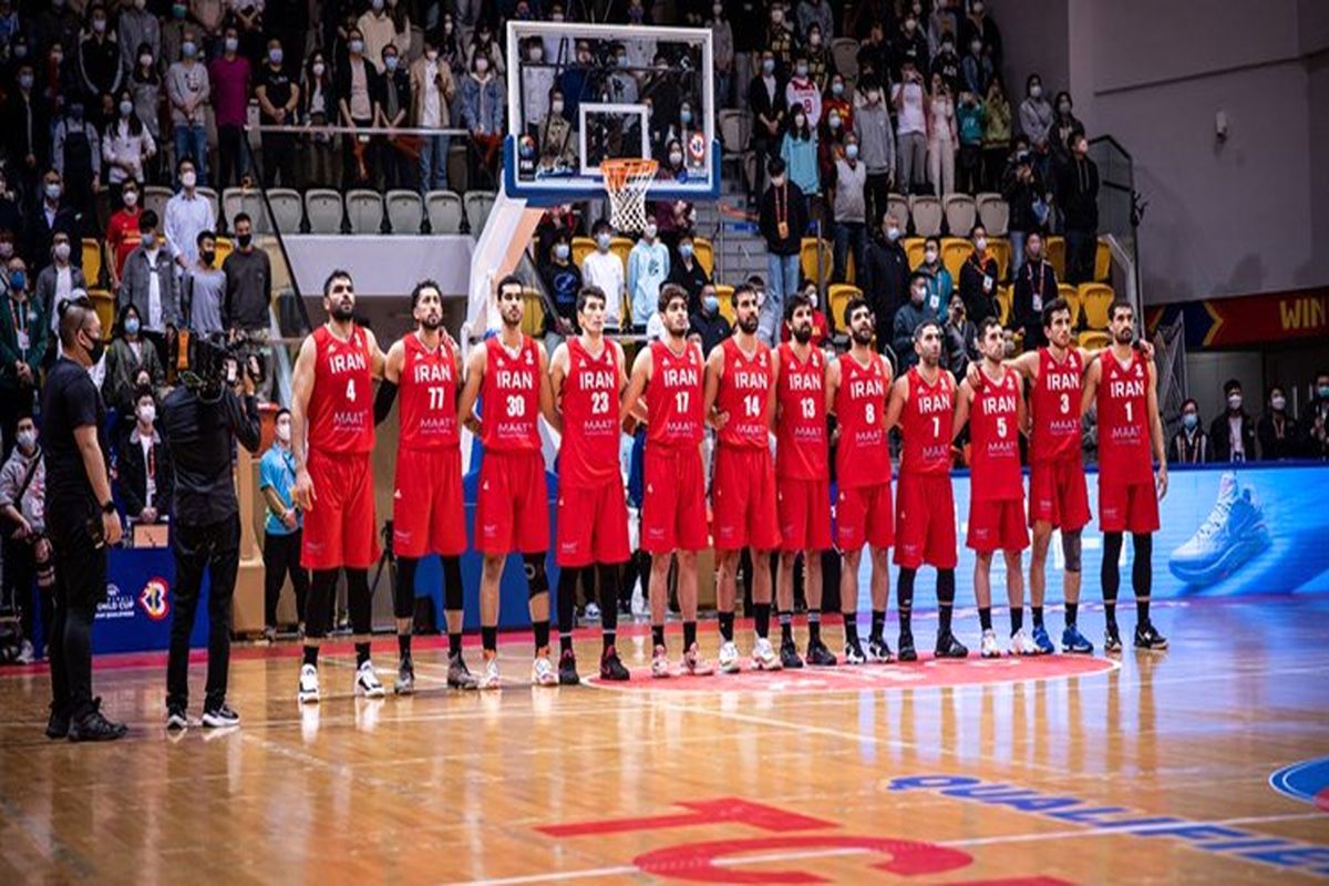 تیم ملی بسکتبال بدون سرمربی به ایران بازگشت