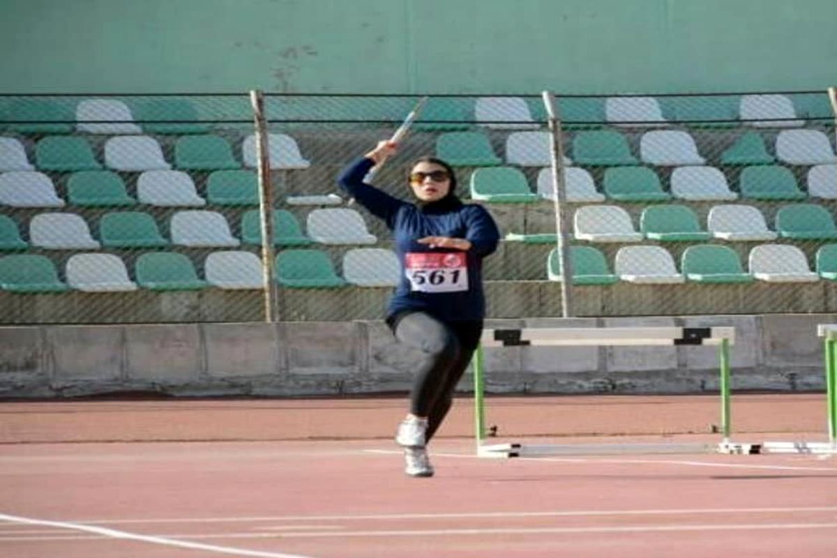 درخشش مدال برنز پرتاب نیزه بانوان کشور بر گردن بانوی کهگیلویه وبویراحمدی