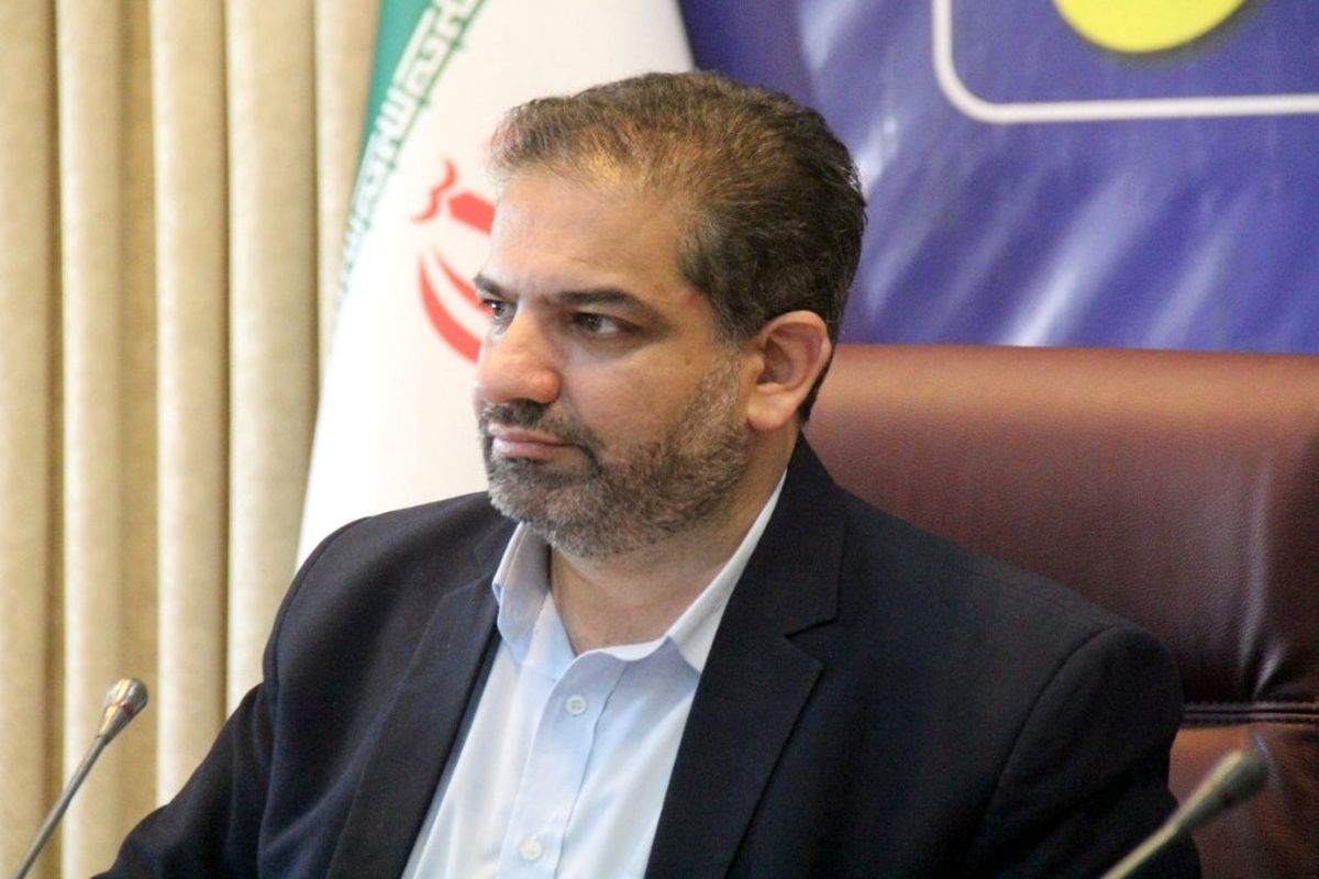 سلگی : احزاب در حل مشکلات اساسی استان به کمک دولت بیایند