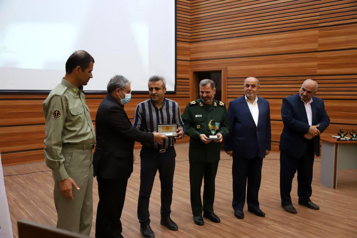 قهرمان کشتی مازندران به عنوان سفیر محیط زیست انتخاب شد
