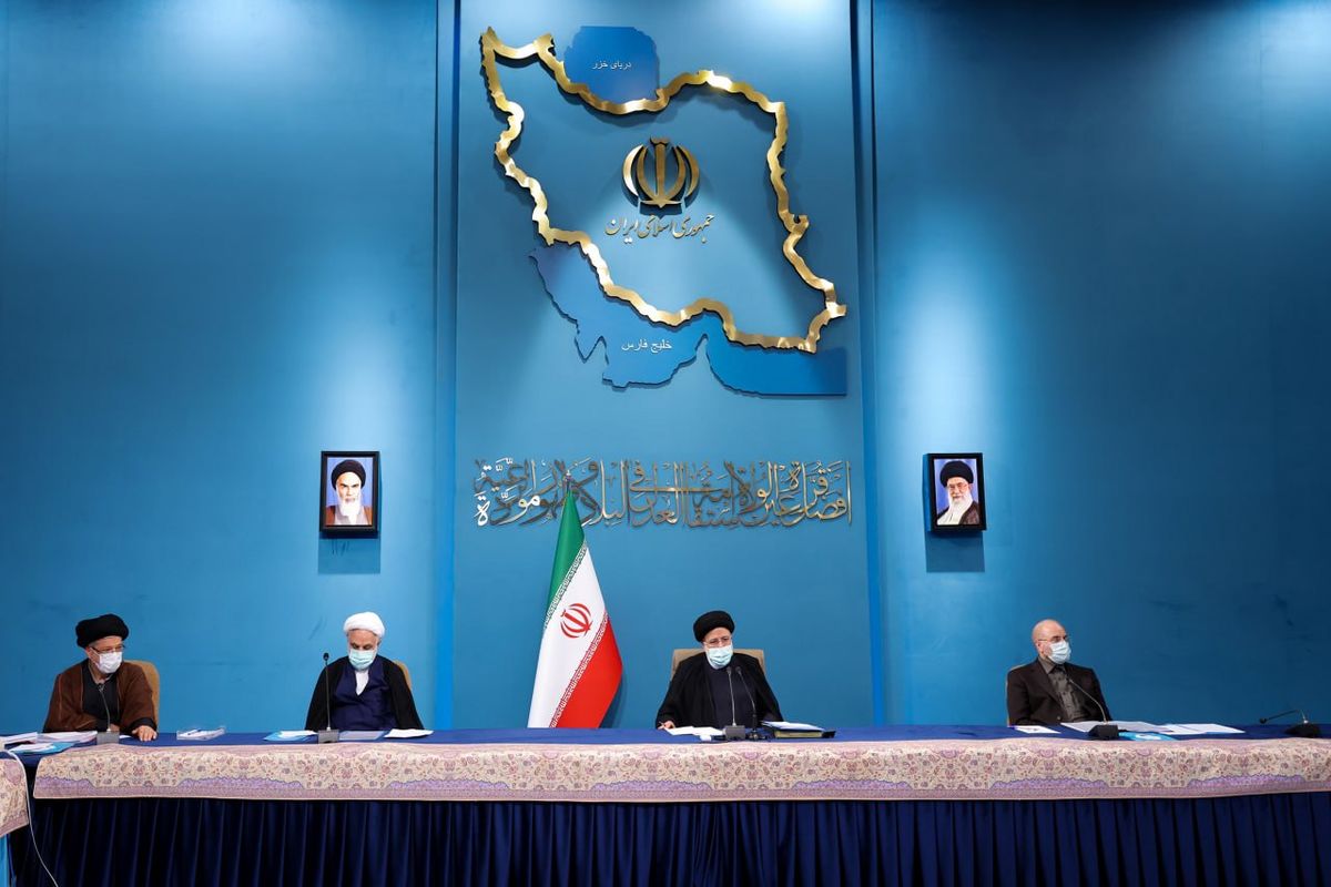 رئیسی: فعالیت موسسات مالی با فعالیت ناسالم باید ساماندهی و تعیین تکلیف شود