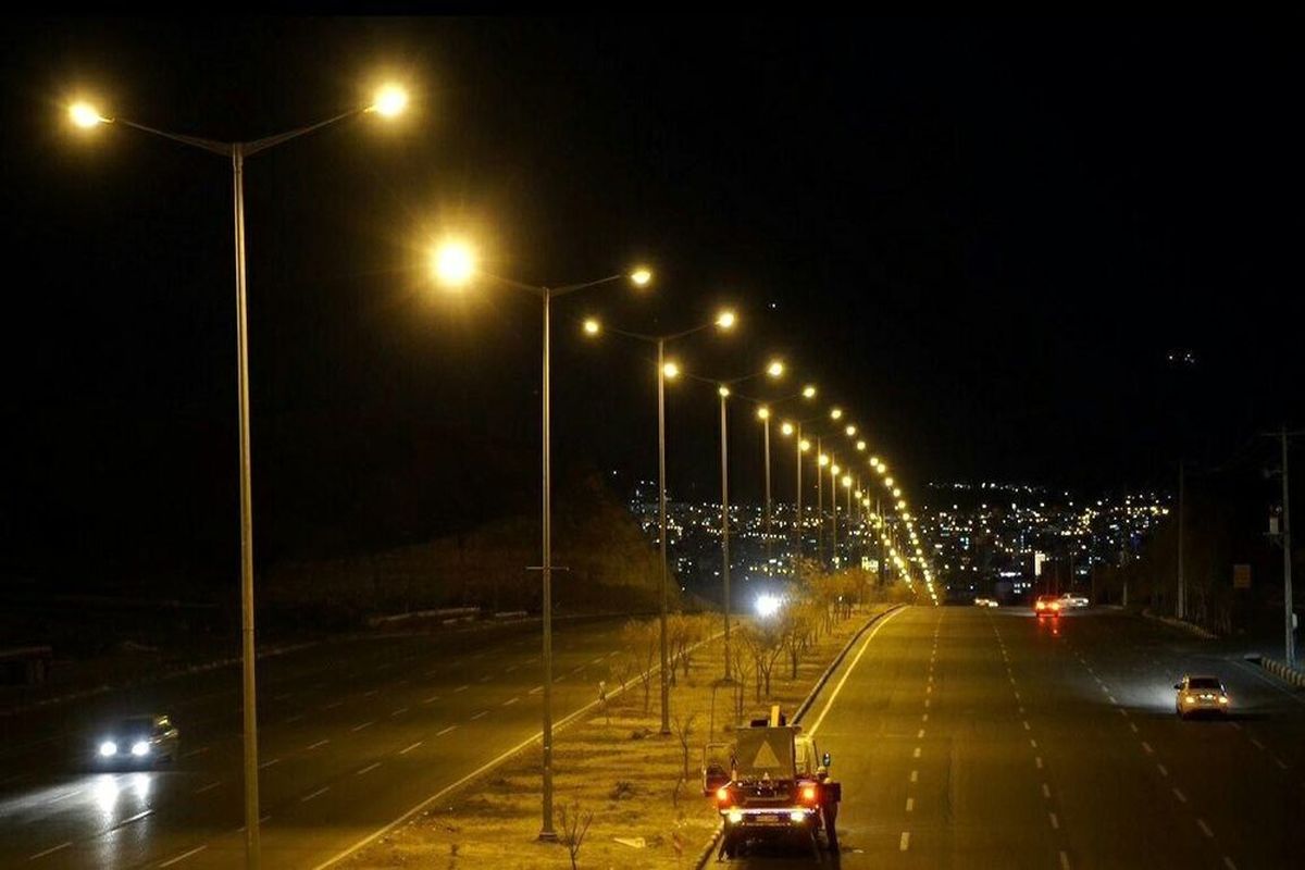 پروژه روشنایی بلوار شهیدان ارتش اجرا شد