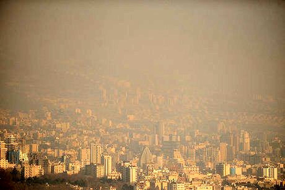 آلودگی هوا ادارات،بانک ها و مراکز آموزشی البرز را در روز دوشنبه تعطیل کرد