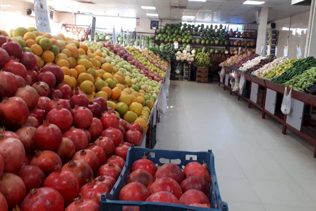 شهرداری تهران انحصار میدان مرکزی میوه و تره بار را می شکند/ کاهش ۳۰ درصدی قیمت میوه و تره بار در ماه های آینده