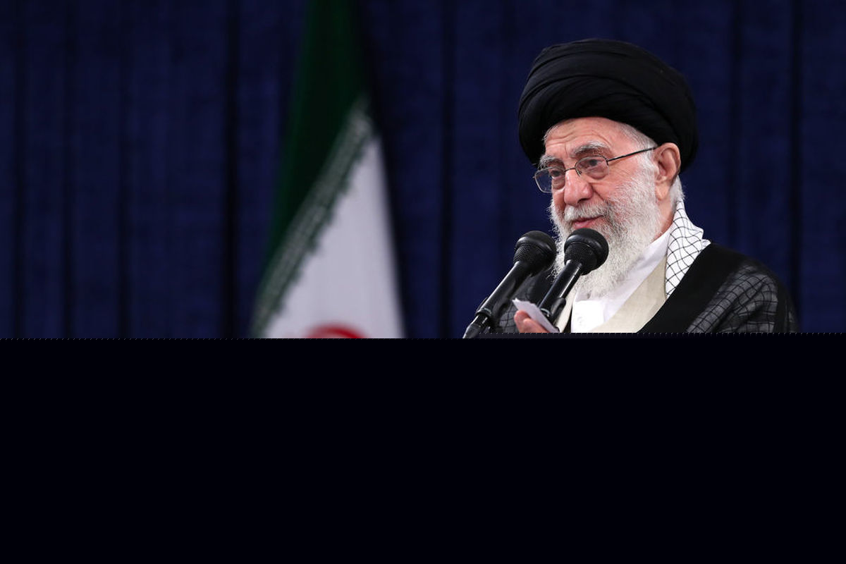 مقام معظم رهبری: سرود یکی از ظرفیت‌های هنری گرانبها برای گسترش ارزش‌های معرفتی و عملی است