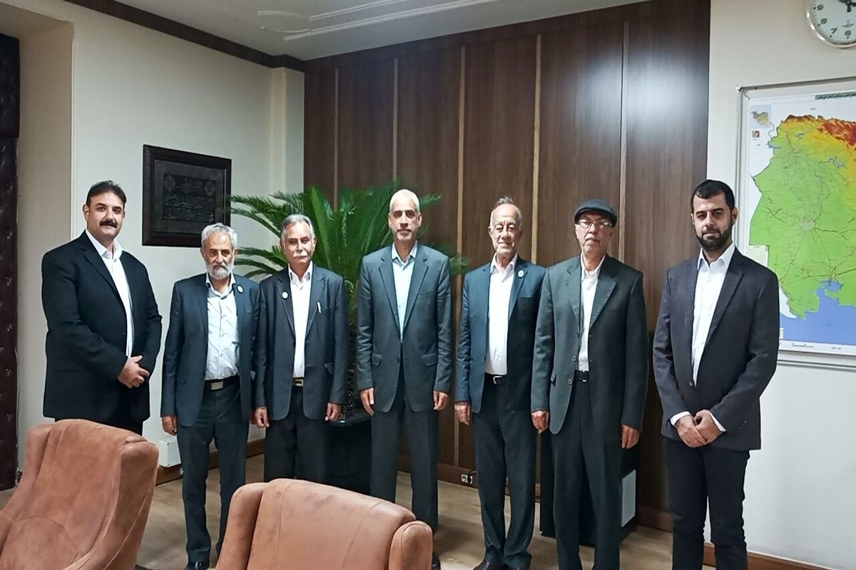 دیدار هیات شهدا و ایثارگران صابئین مندایی با استاندار خوزستان