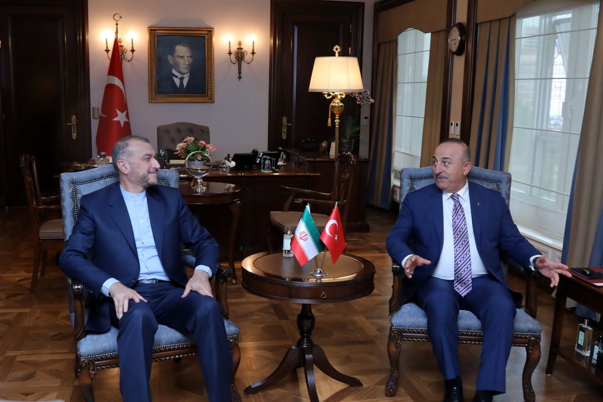 دیدار و گفتگوی وزرای امور خارجه جمهوری اسلامی ایران و ترکیه