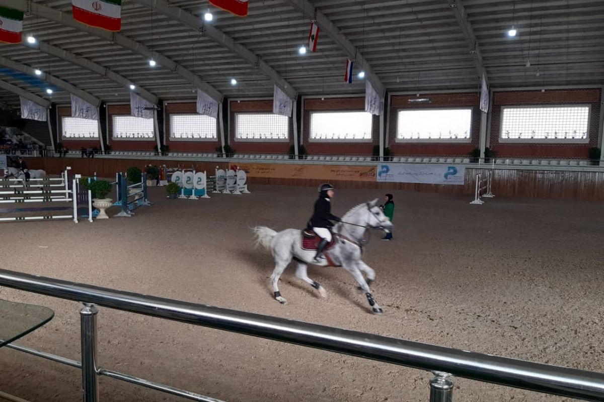 آغاز مسابقات بین المللی پرش با اسب به میزبانی شهرستان ورامین
