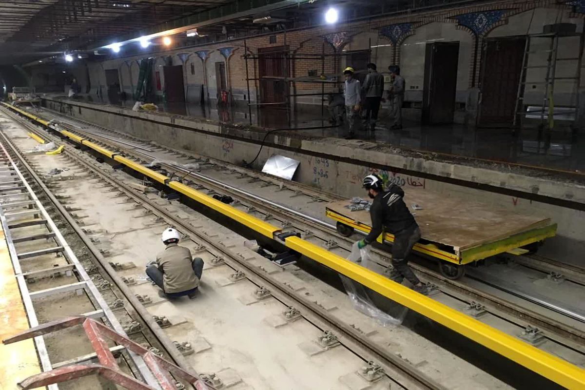 تصمیم‌گیری در مورد پروژه‌های مترو و منوریل قم در نهاد ریاست جمهوری