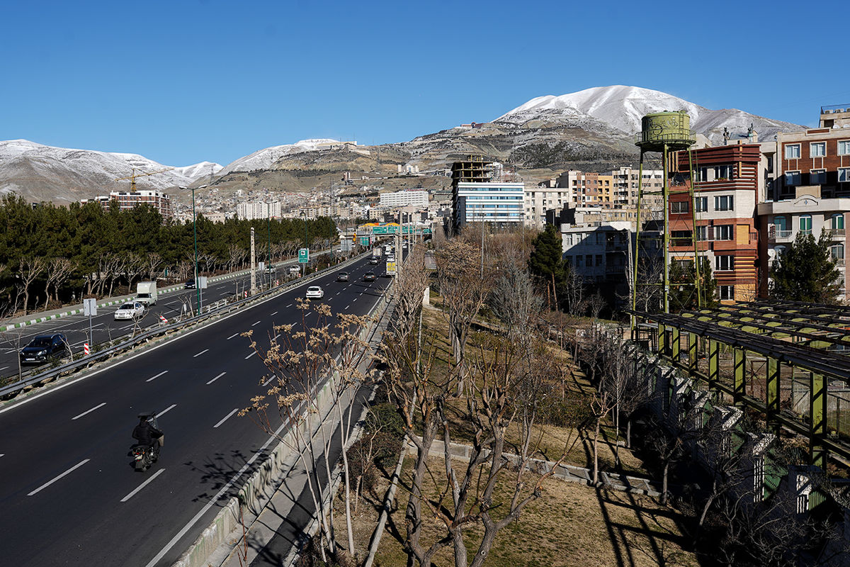 مراقب افزایش سرعت‌ در بزرگراه ‌های خلوت تهران باشید/ سبقت در معابر خلوت یعنی استقبال از خطر