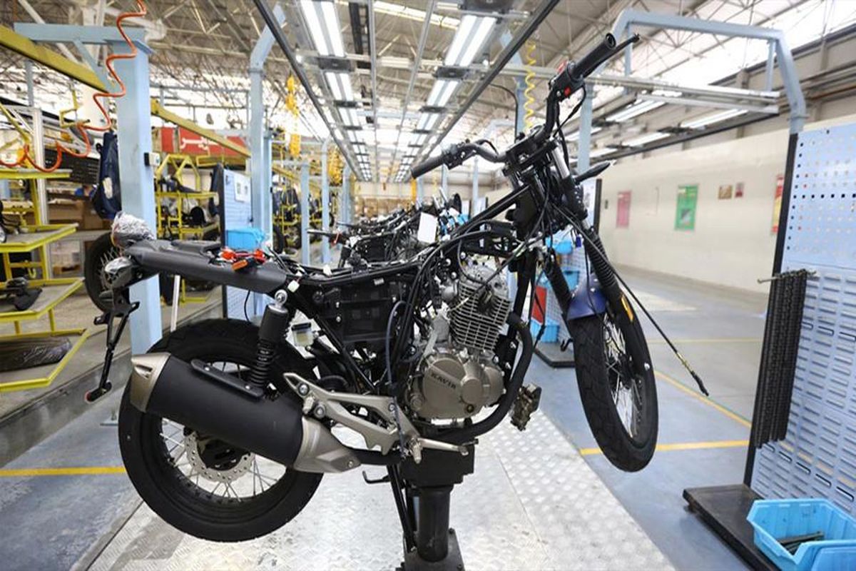 تولید موتورسیکلت ۶۰ درصد کاهش یافت / تنها ۱۵ کارخانه موتورسیکلت در کشور فعال هستند
