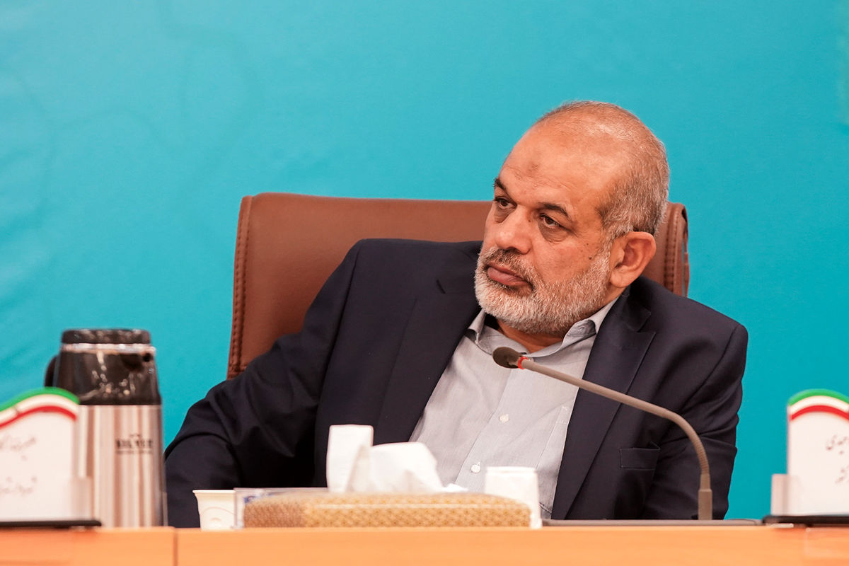 وزیر کشور: ۱۶ هزار پروژه به ارزش ۱۲۴هزار میلیارد افتتاح می‌شود/ هزینه بحران های سال ۹۸ و ۹۹ توسط دولت سیزدهم‌ پرداخت شد