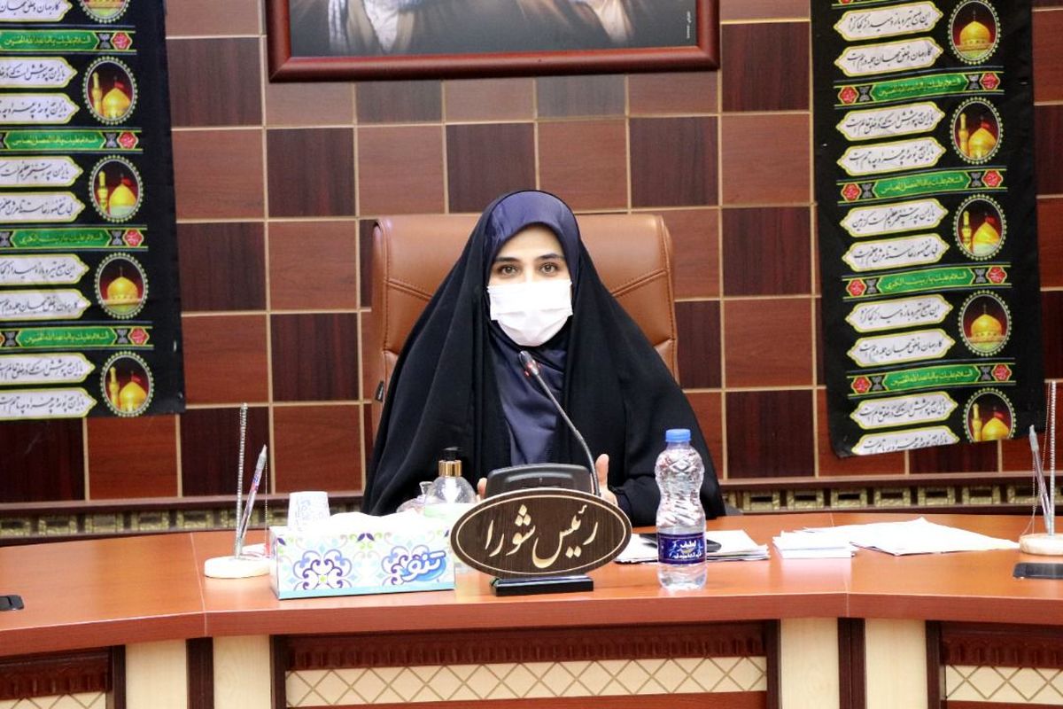رئیس شورای شهر بندرعباس از رشادت های آزادگان تجلیل کرد