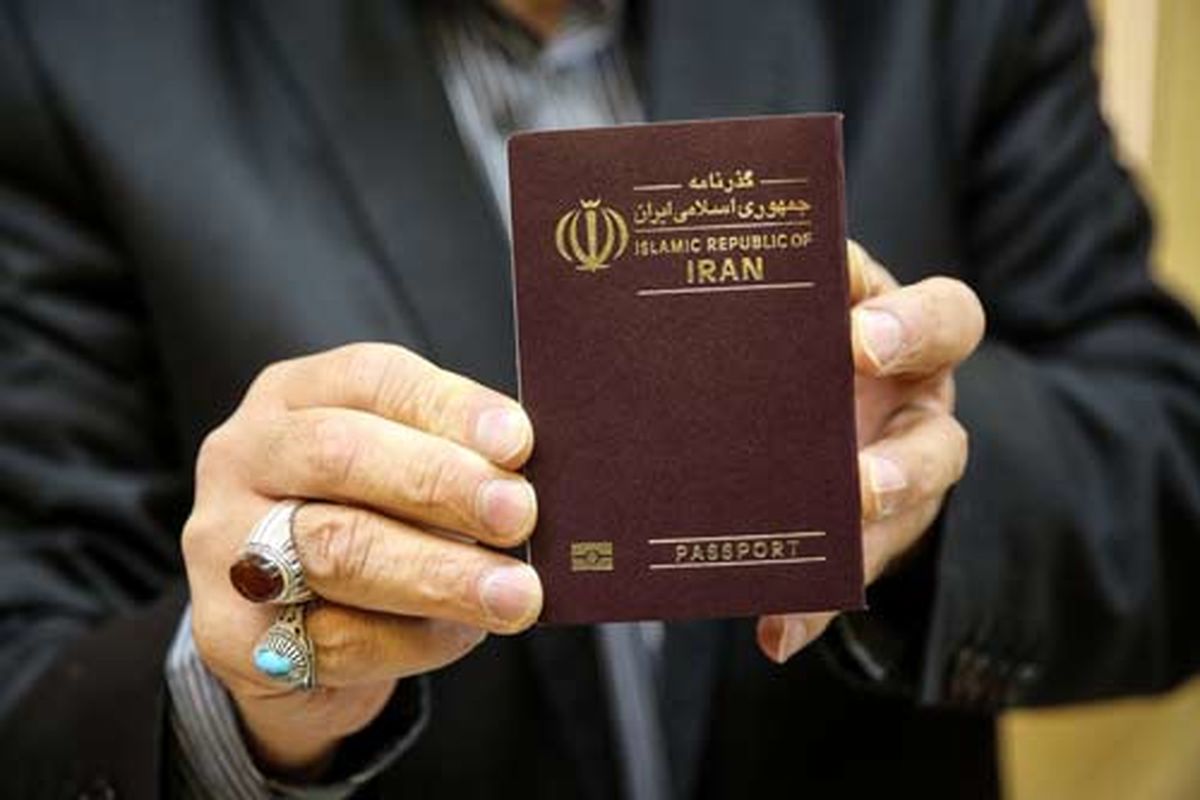 مدیرکل پست استان فارس:  زائرین اربعین سریعتر جهت اخذ یا تمدید گذرنامه اقدام کنند