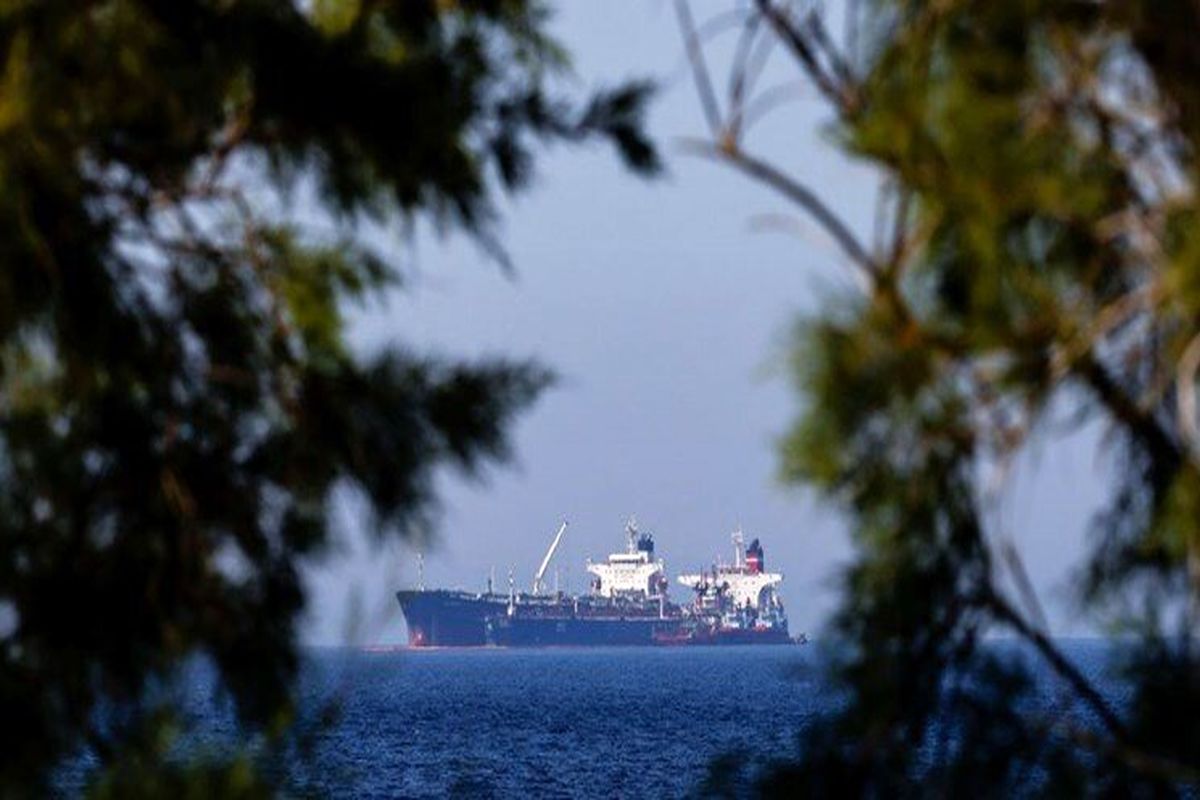 با رای دادگاه عالی یونان نفت سرقتی به ایران بازمی‌گردد