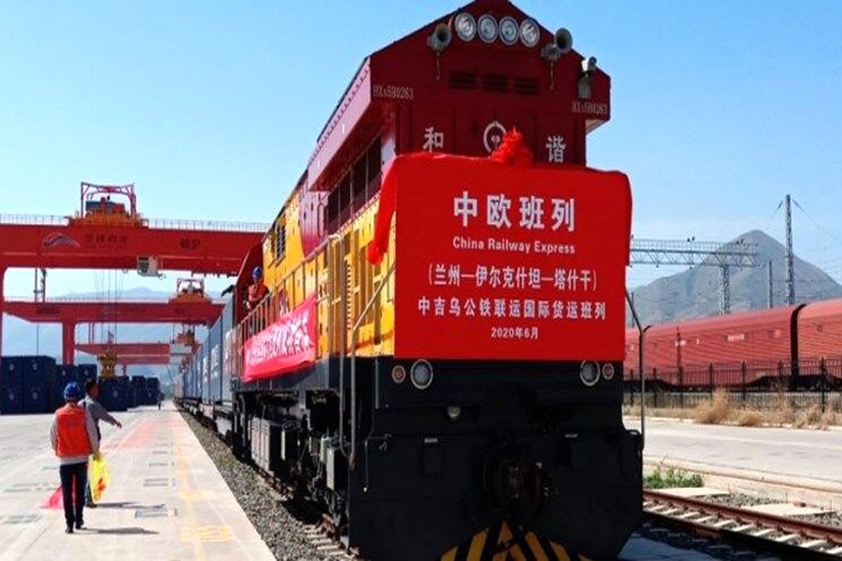 قطار باری چین-آسیای مرکزی راه اندازی شد