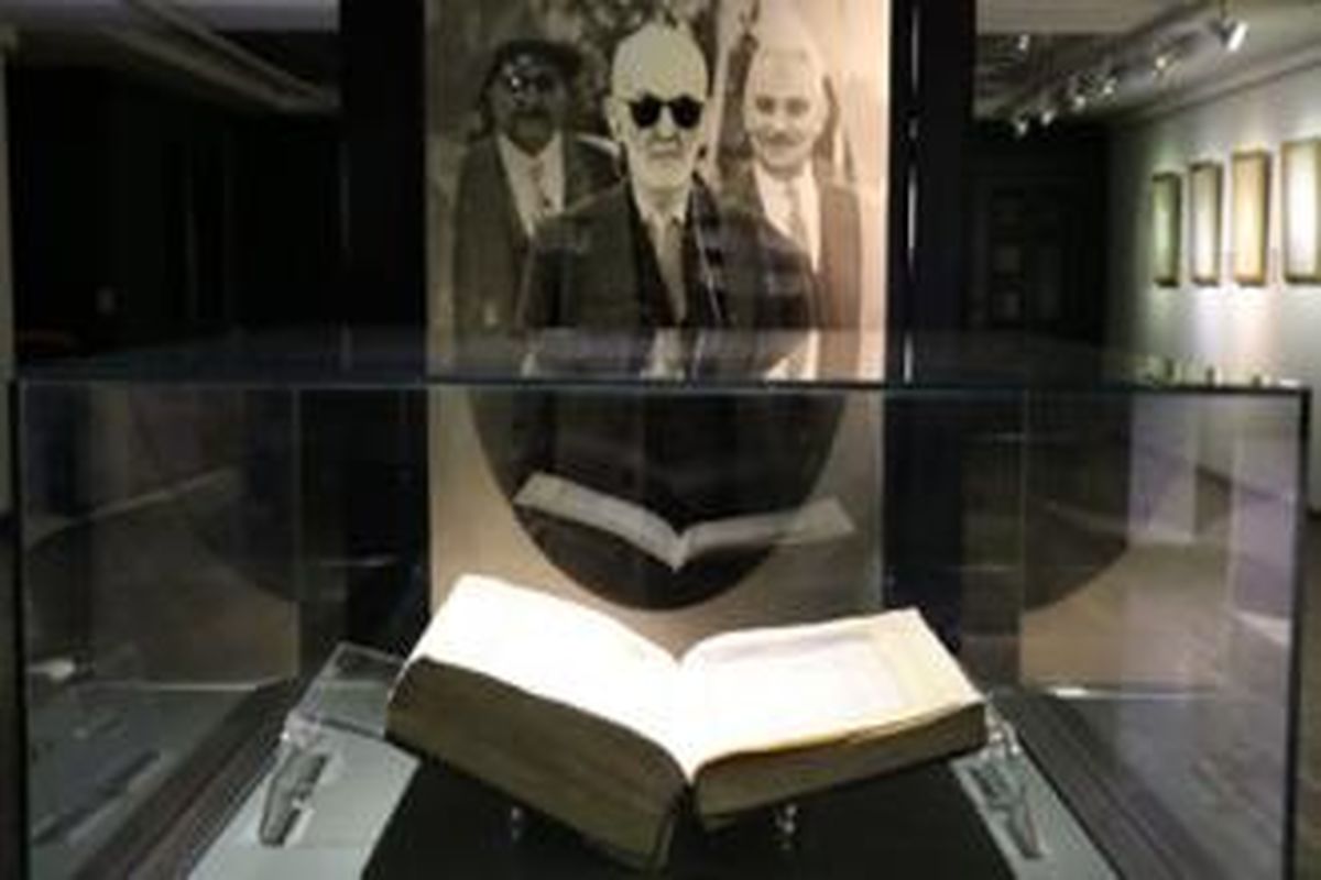 گشایش نمایشگاه «روزگار آقای واقف» در موزه ملک