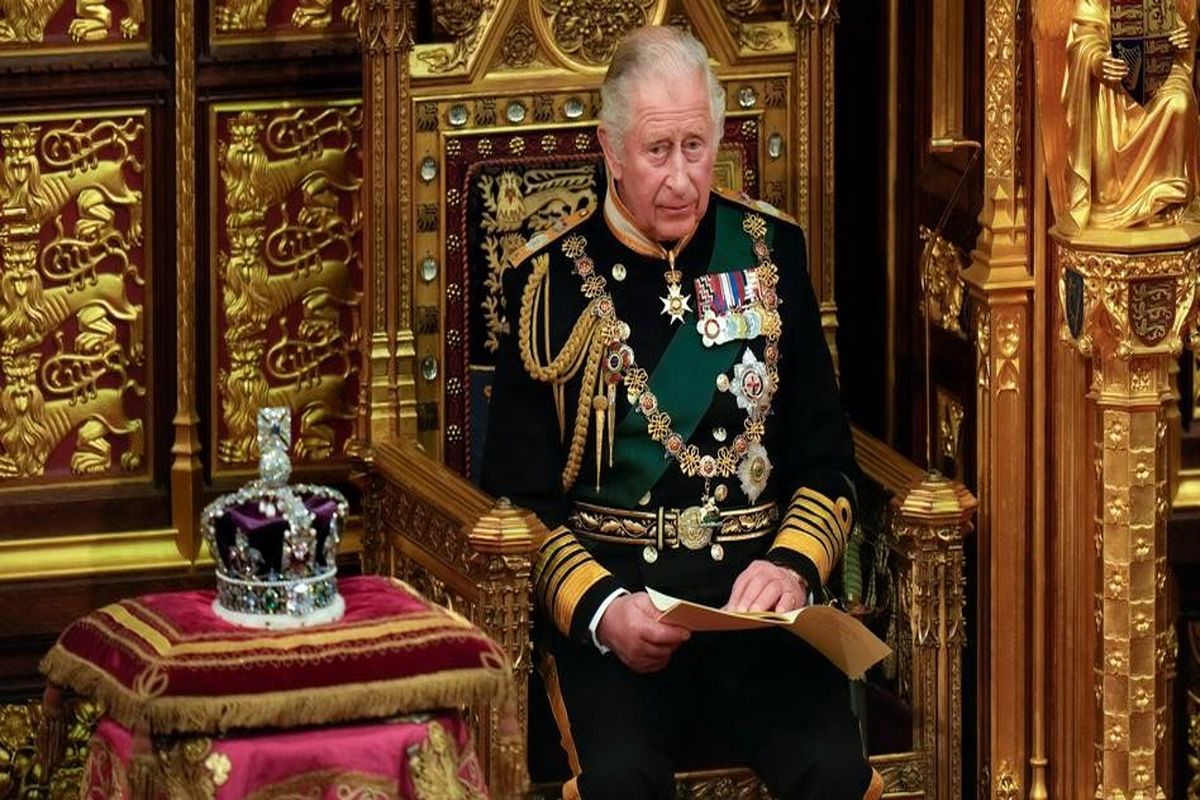 چارلز رسما پادشاه انگلیس شد/ مراسم رسمی و تاجگذاری فعلا برگزار نمی‌شود