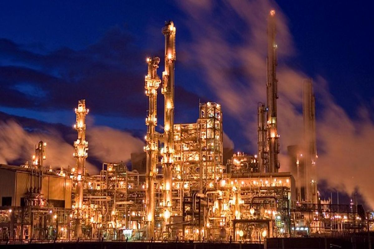 ایجاد پالایشگاه فرامرزی برای افزایش امنیت ملی و اقتصادی