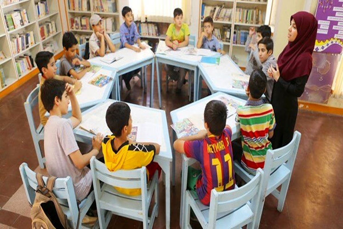 توضیح وزیر فرهنگ درباره شائبه واگذاری مدیریت کتابخانه های کانون پرورش فکری