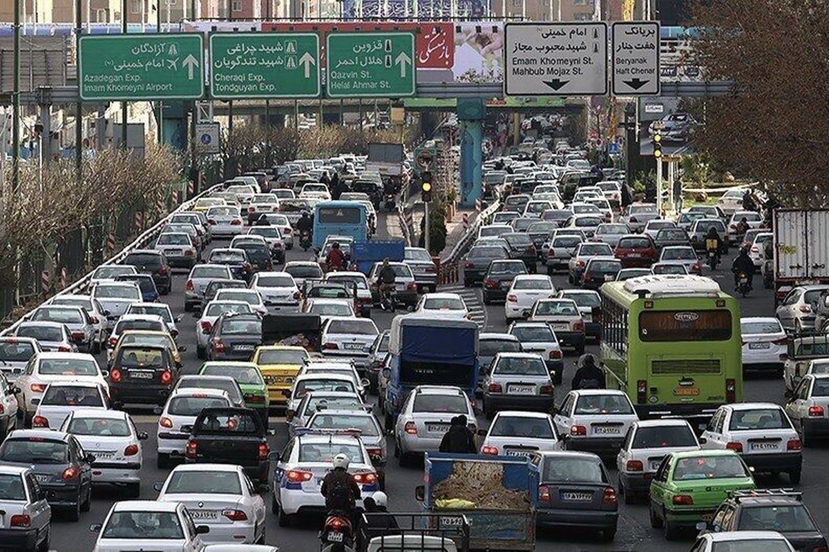وضعیت ترافیکی معابر بزرگراهی و اصلی تهران در روز ششم شهریور ماه