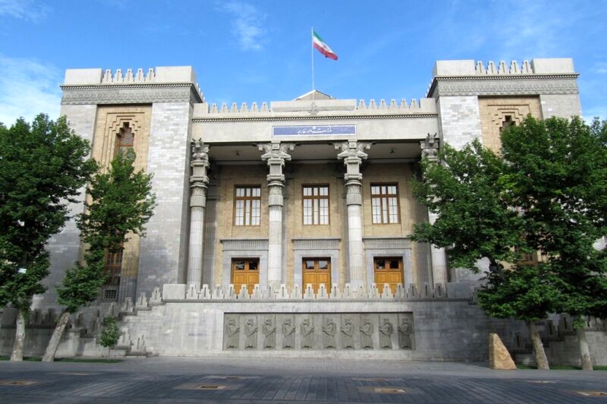 سفیر بریتانیا به وزارت امور خارجه ایران احضار شد