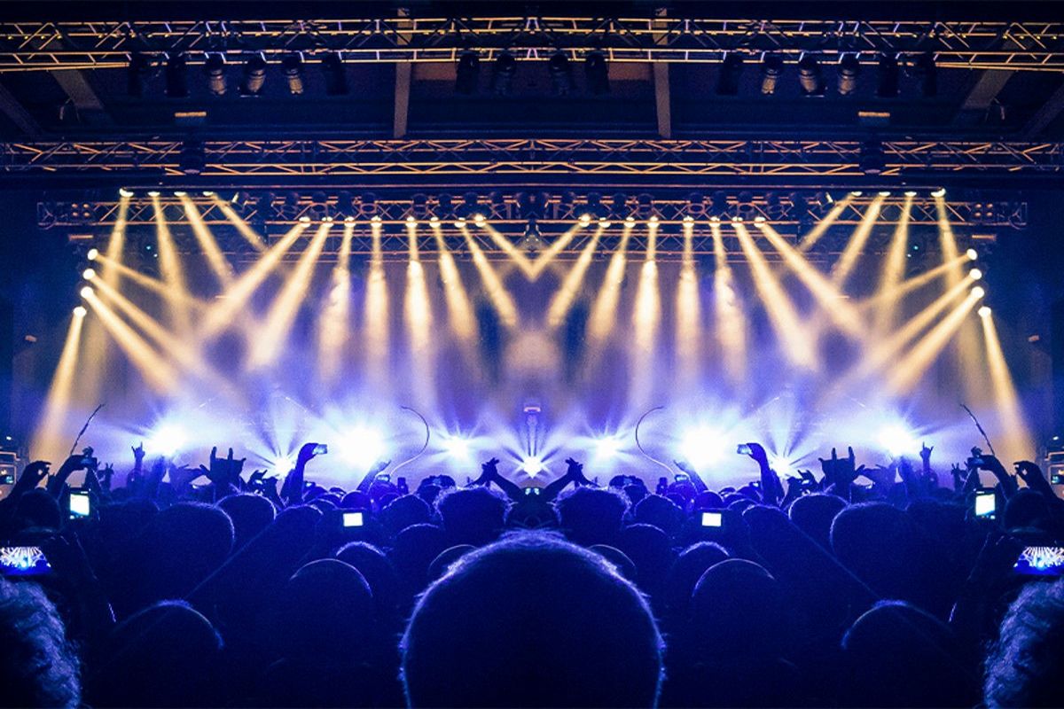 جنجال و هیاهوی برگزاری کنسرت در مشهد