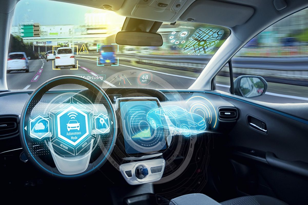 رونمایی از خودروی متصل به اینترنت در رویداد خودروهای آینده